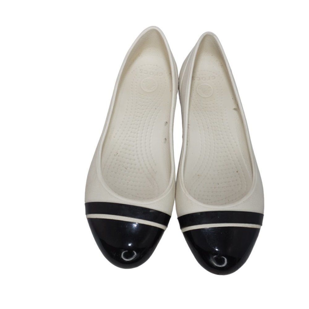 Crocs White and Black Almond Cap Toe Ballet Flats, Size 8 - Picture 2 of 7